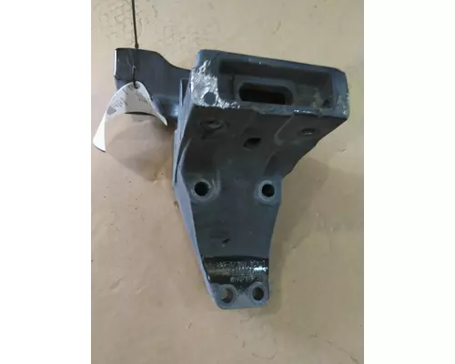 PETERBILT 579 CAB SUPPORT