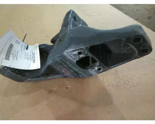 PETERBILT 579 CAB SUPPORT