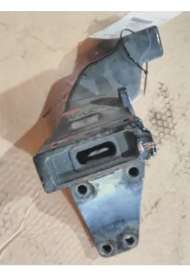 PETERBILT 579 CAB SUPPORT