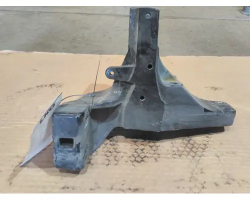 PETERBILT 579 CAB SUPPORT