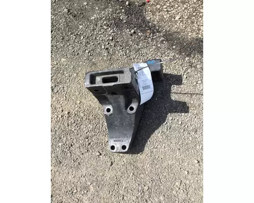 PETERBILT 579 CAB SUPPORT