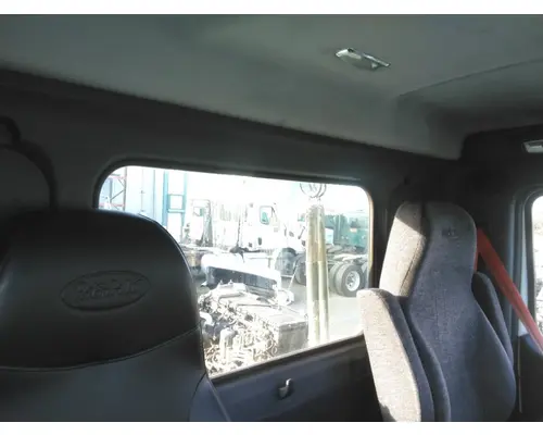 PETERBILT 579 CAB