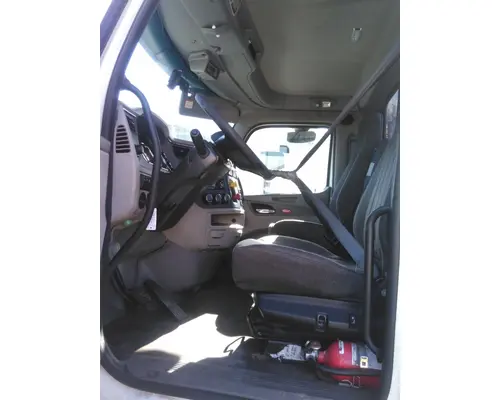 PETERBILT 579 CAB