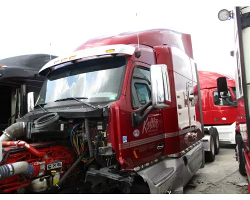 PETERBILT 579 CAB