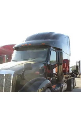 PETERBILT 579 CAB