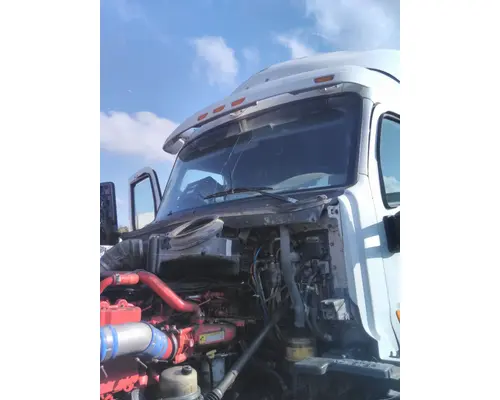 PETERBILT 579 CAB
