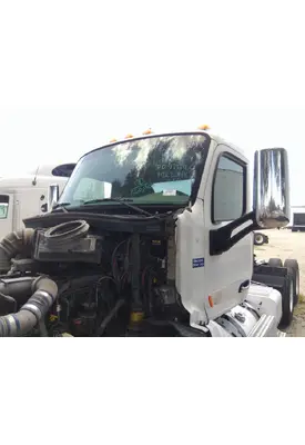 PETERBILT 579 CAB