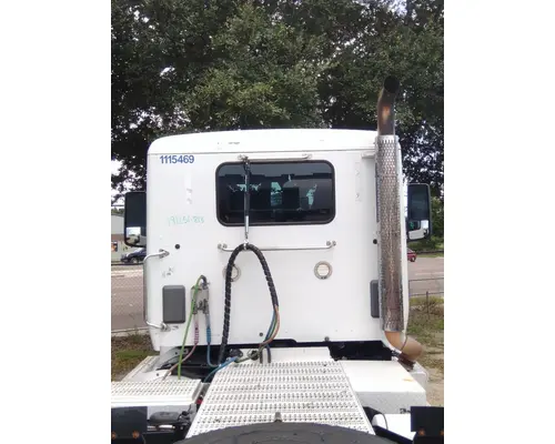 PETERBILT 579 CAB
