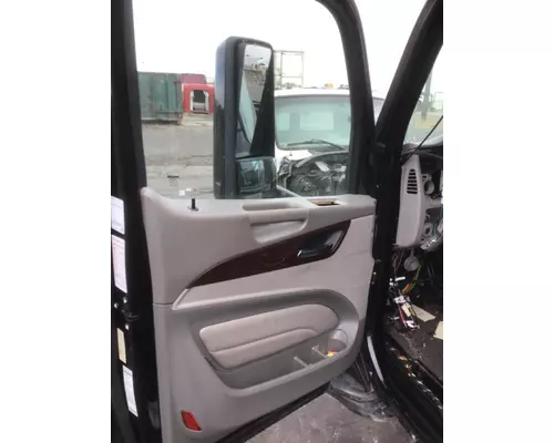 PETERBILT 579 CAB