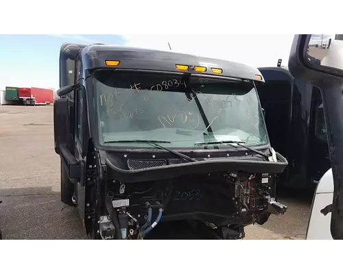 PETERBILT 579 CAB