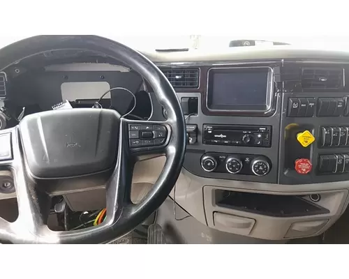 PETERBILT 579 CAB