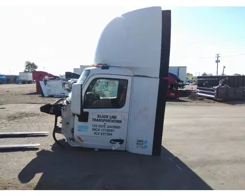 PETERBILT 579 CAB