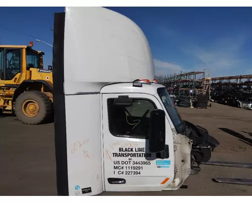 PETERBILT 579 CAB