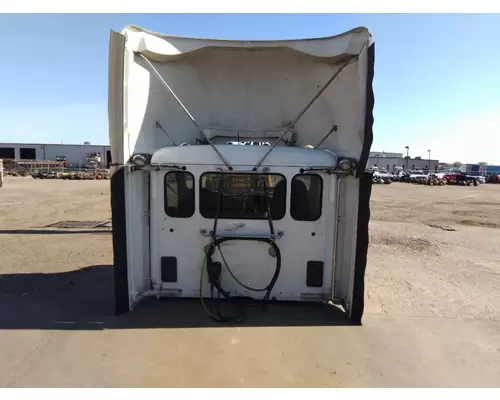 PETERBILT 579 CAB