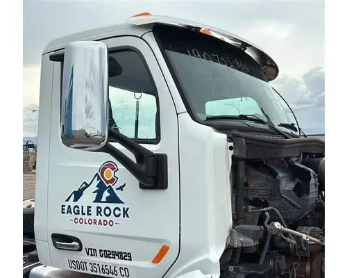 PETERBILT 579 CAB