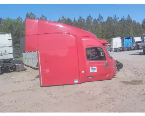 PETERBILT 579 CAB