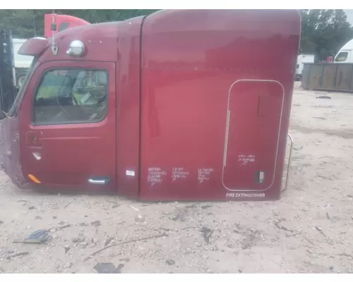 PETERBILT 579 CAB
