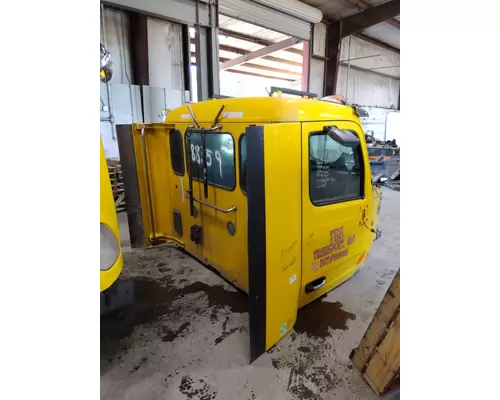 PETERBILT 579 CAB