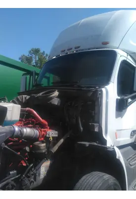 PETERBILT 579 CAB