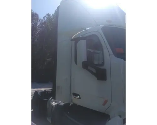 PETERBILT 579 CAB