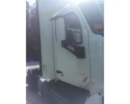 PETERBILT 579 CAB
