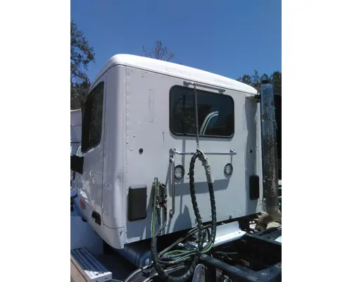 PETERBILT 579 CAB