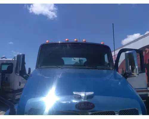 PETERBILT 579 CAB