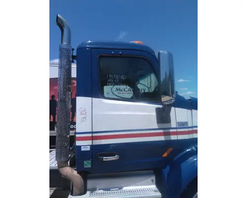 PETERBILT 579 CAB