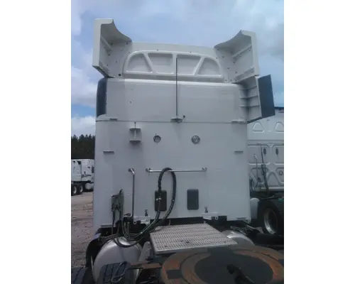 PETERBILT 579 CAB