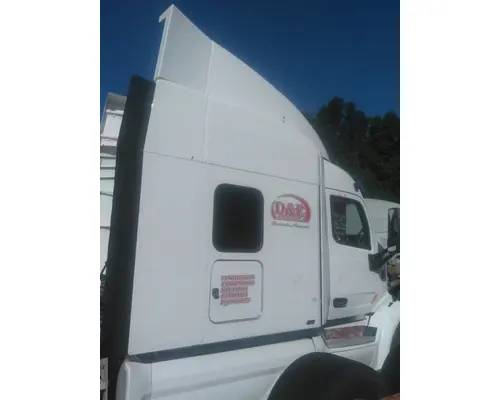 PETERBILT 579 CAB