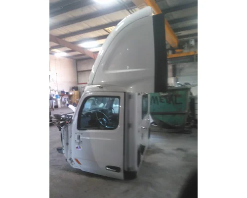PETERBILT 579 CAB