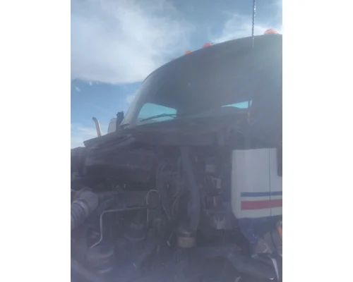 PETERBILT 579 CAB
