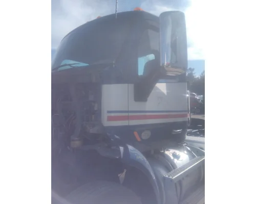 PETERBILT 579 CAB