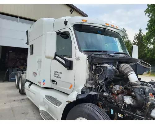 PETERBILT 579 CAB