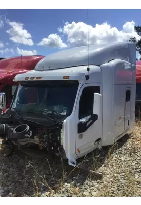 PETERBILT 579 CAB