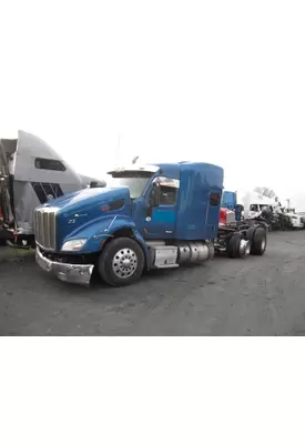 PETERBILT 579 CAB