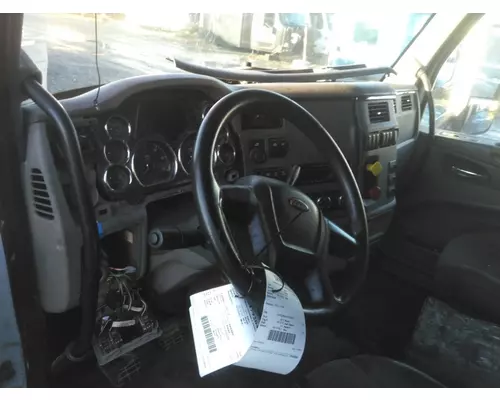 PETERBILT 579 CAB