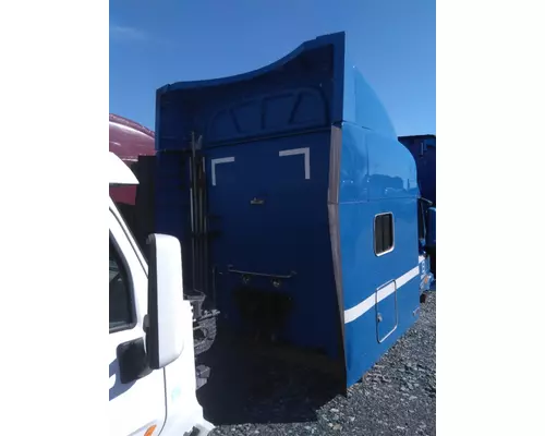 PETERBILT 579 CAB