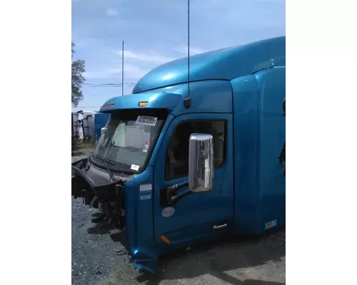 PETERBILT 579 CAB