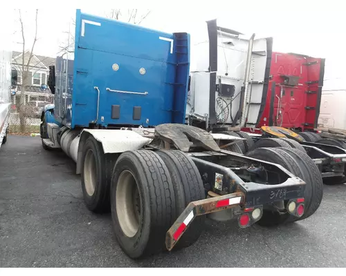 PETERBILT 579 CAB