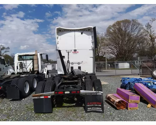 PETERBILT 579 CAB