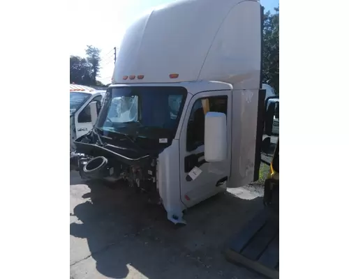 PETERBILT 579 CAB