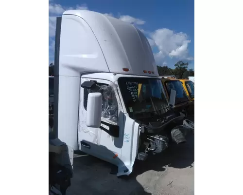 PETERBILT 579 CAB