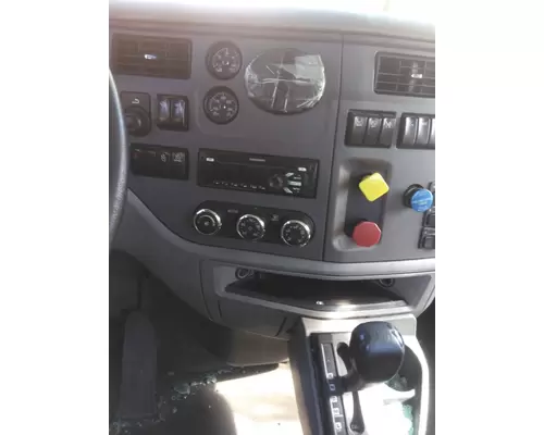 PETERBILT 579 CAB