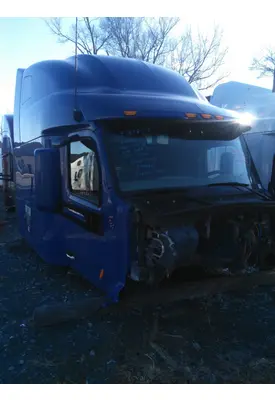 PETERBILT 579 CAB
