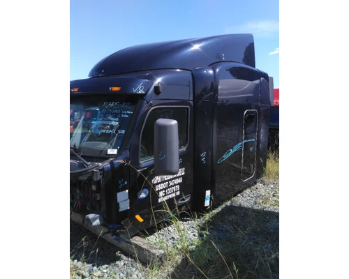 PETERBILT 579 CAB