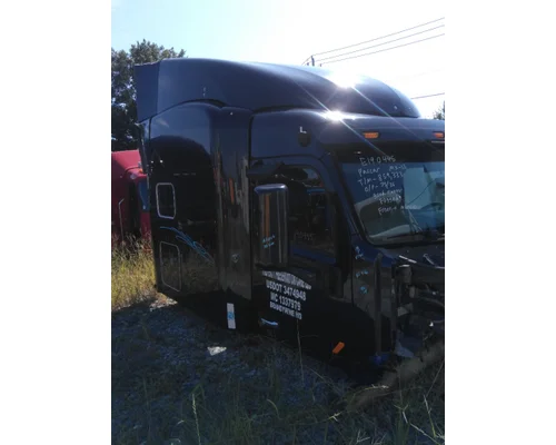 PETERBILT 579 CAB