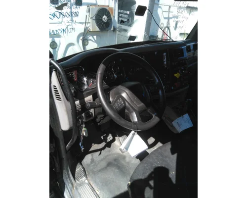 PETERBILT 579 CAB