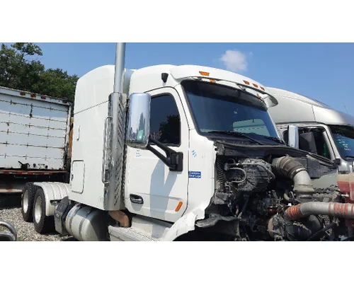 PETERBILT 579 CAB