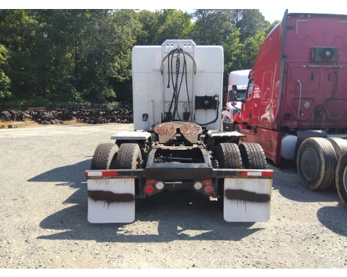PETERBILT 579 CAB